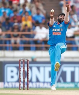 IPL 2025: मुंबई इंडियंस को जसप्रीत बुमराह की चोट से झटका, माइकल क्लार्क ने दी चेतावनी