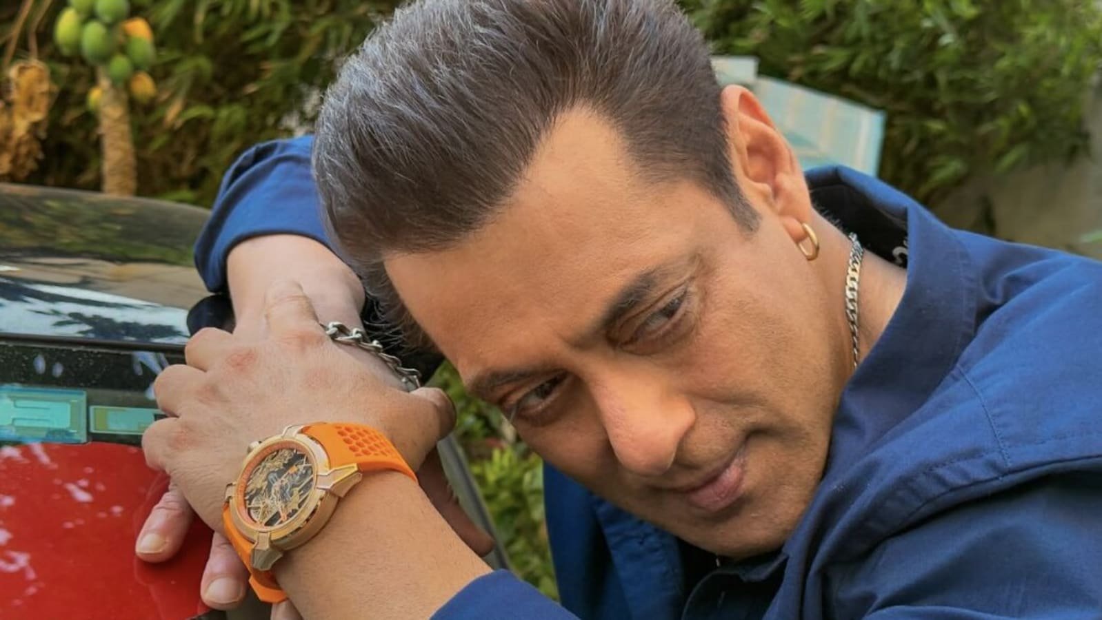 Salman Khan की 'राम एडिशन' घड़ी पहनने पर विवाद: मुस्लिम धर्मगुरु ने इसे हराम बताया