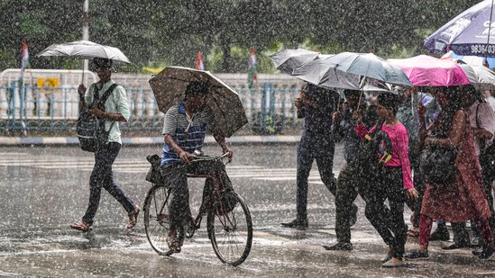 Bengaluru में बादलों भरी सुबह, आज भी बारिश और तेज़ हवाओं की संभावना: IMD की चेतावनी